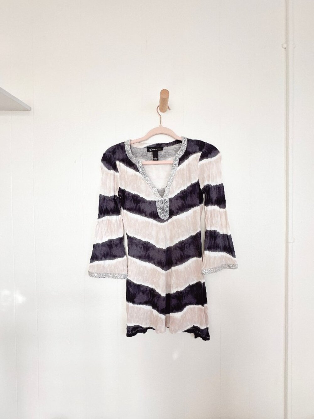 I.N.C. International Concepts Blue White Tie Dye Chevron Sequin Trim Blouse XS